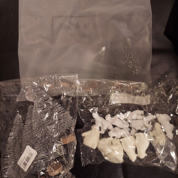 Mini Christmas Trees and Polar Bear Bundle [12 of each] - Picture 2 of 6